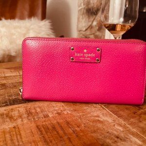 Kate Spade New York Wellesley Neda Zip Around Wallet (Pink)